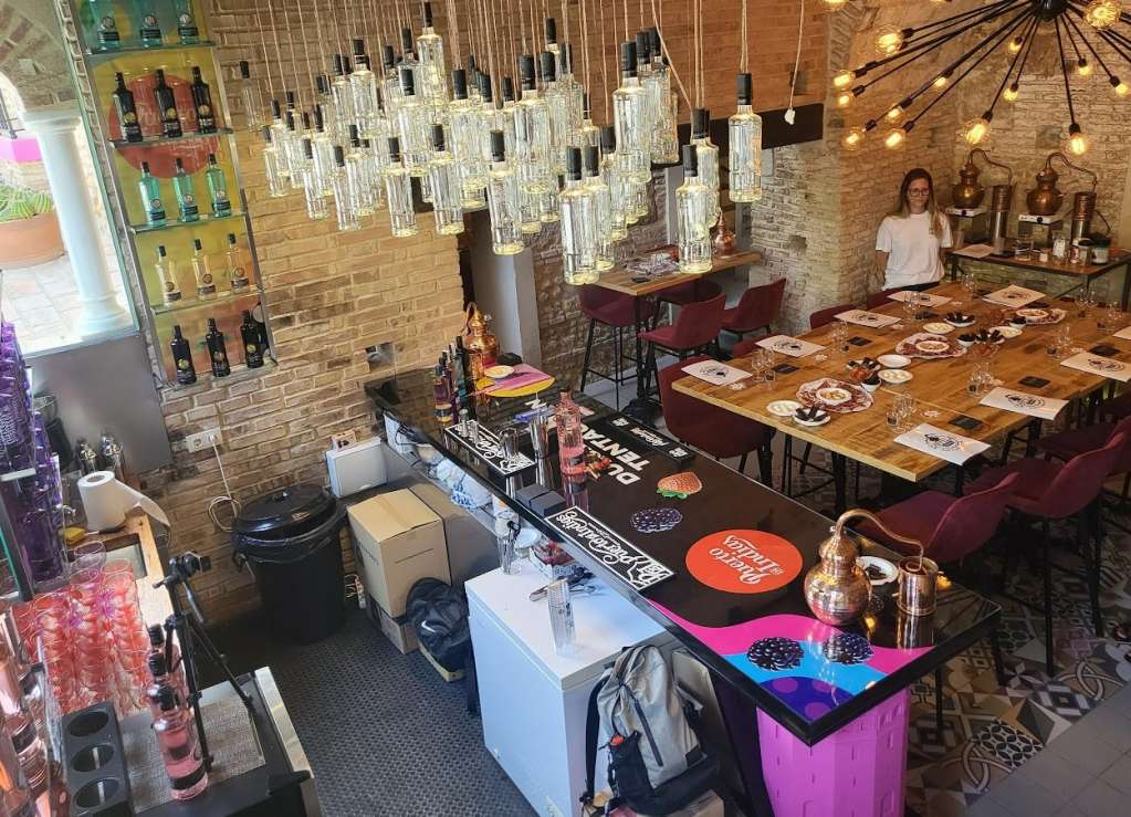 Large table in an ornately decorated room